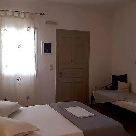 Alezina Apartment